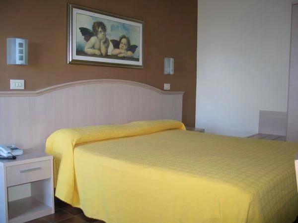 Albergo Girasole Frontemare San Benedetto del Tronto Eksteriør bilde