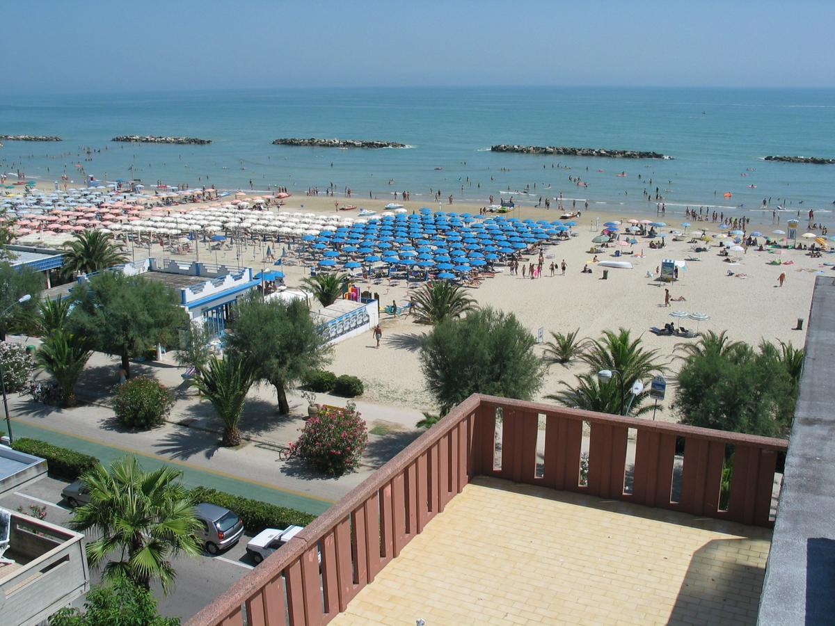 Albergo Girasole Frontemare San Benedetto del Tronto Eksteriør bilde